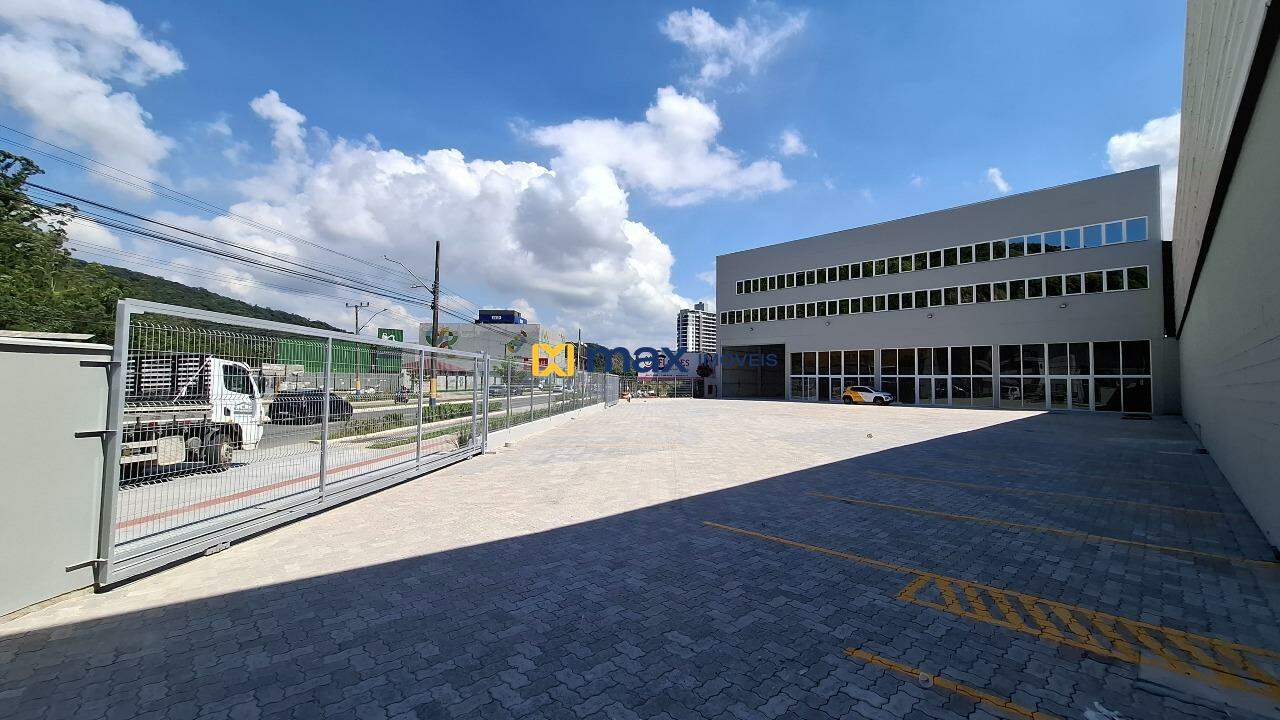 Galpão para aluguel no Ressacada: Área Externa