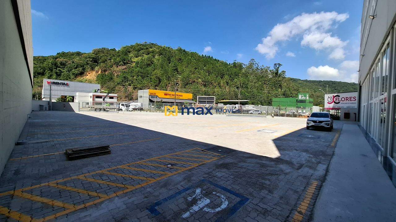 Galpão para aluguel no Ressacada: Área Externa