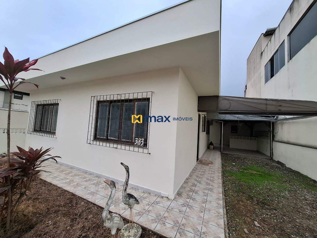 Casa para aluguel no Dom Bosco: Fachada