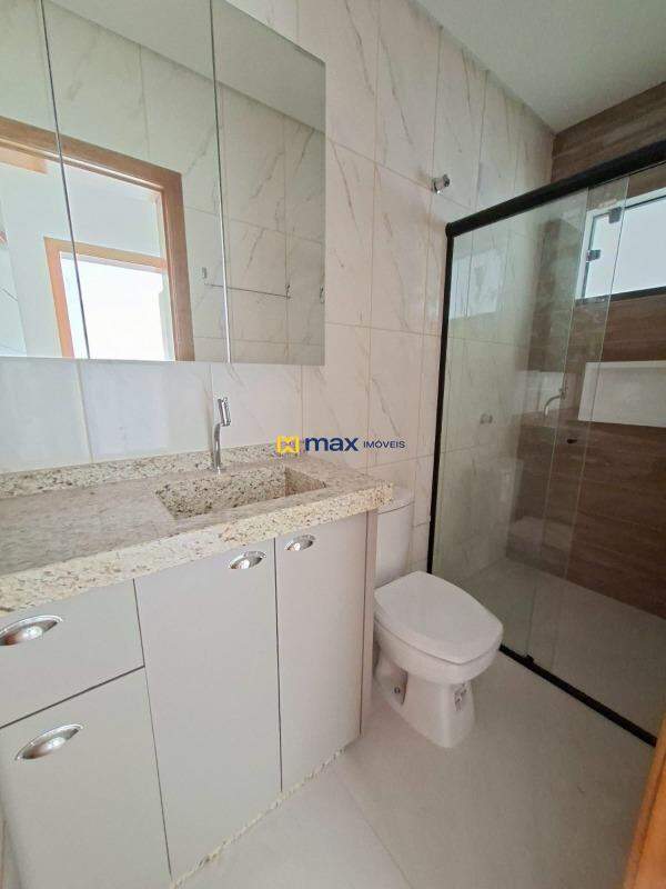 Apartamento para aluguel no São Vicente: Banheiro social