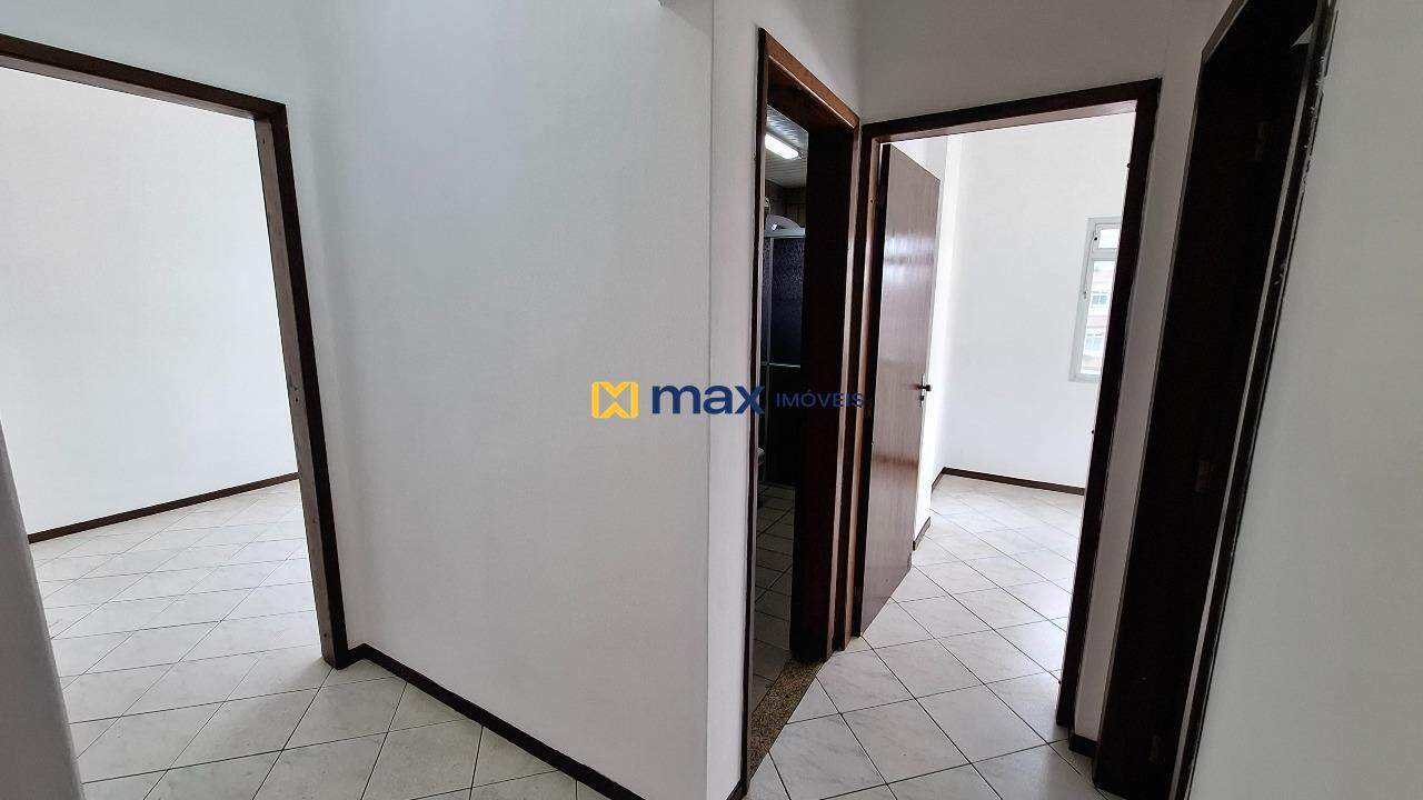 Apartamento para aluguel no São João: Corredor