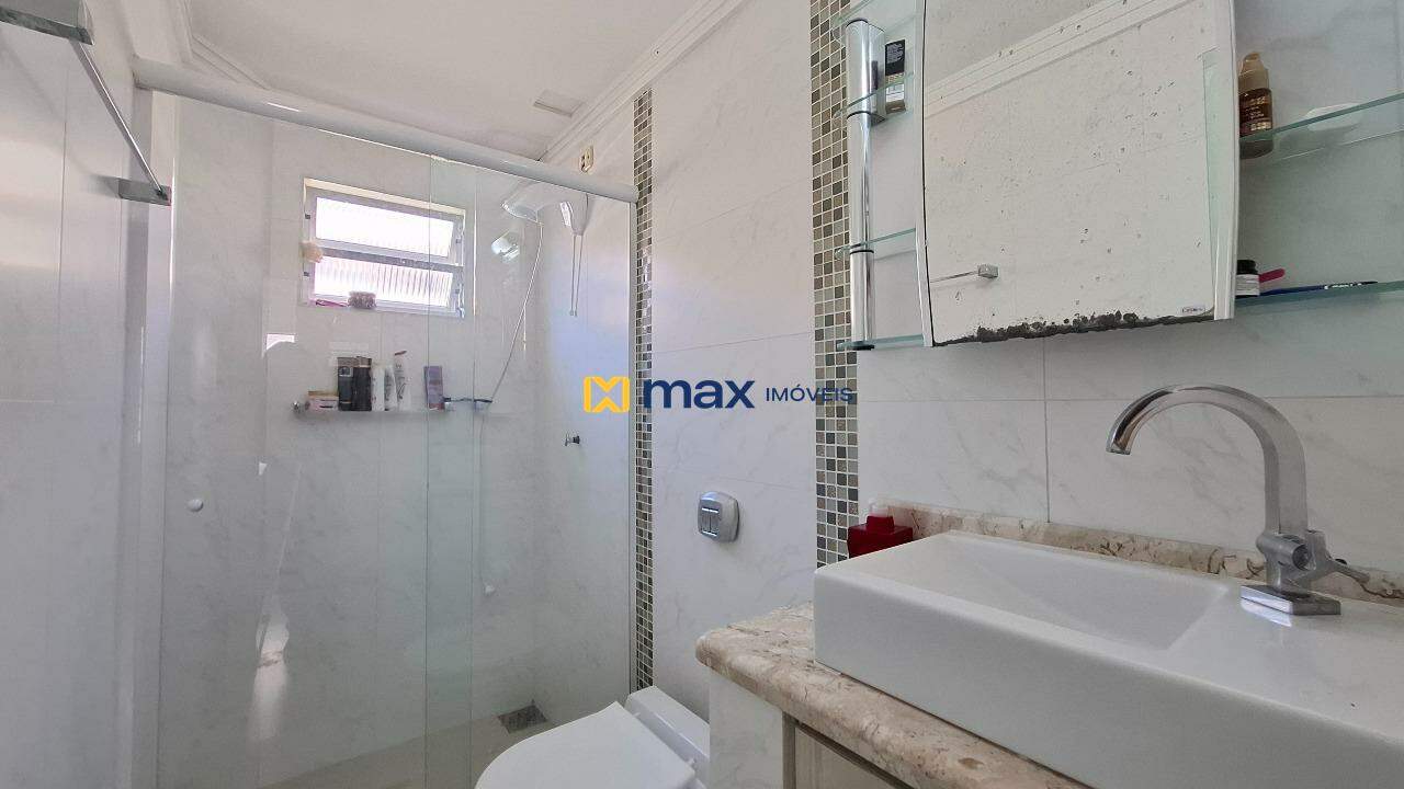 Apartamento à venda no São Judas: Banheiro social