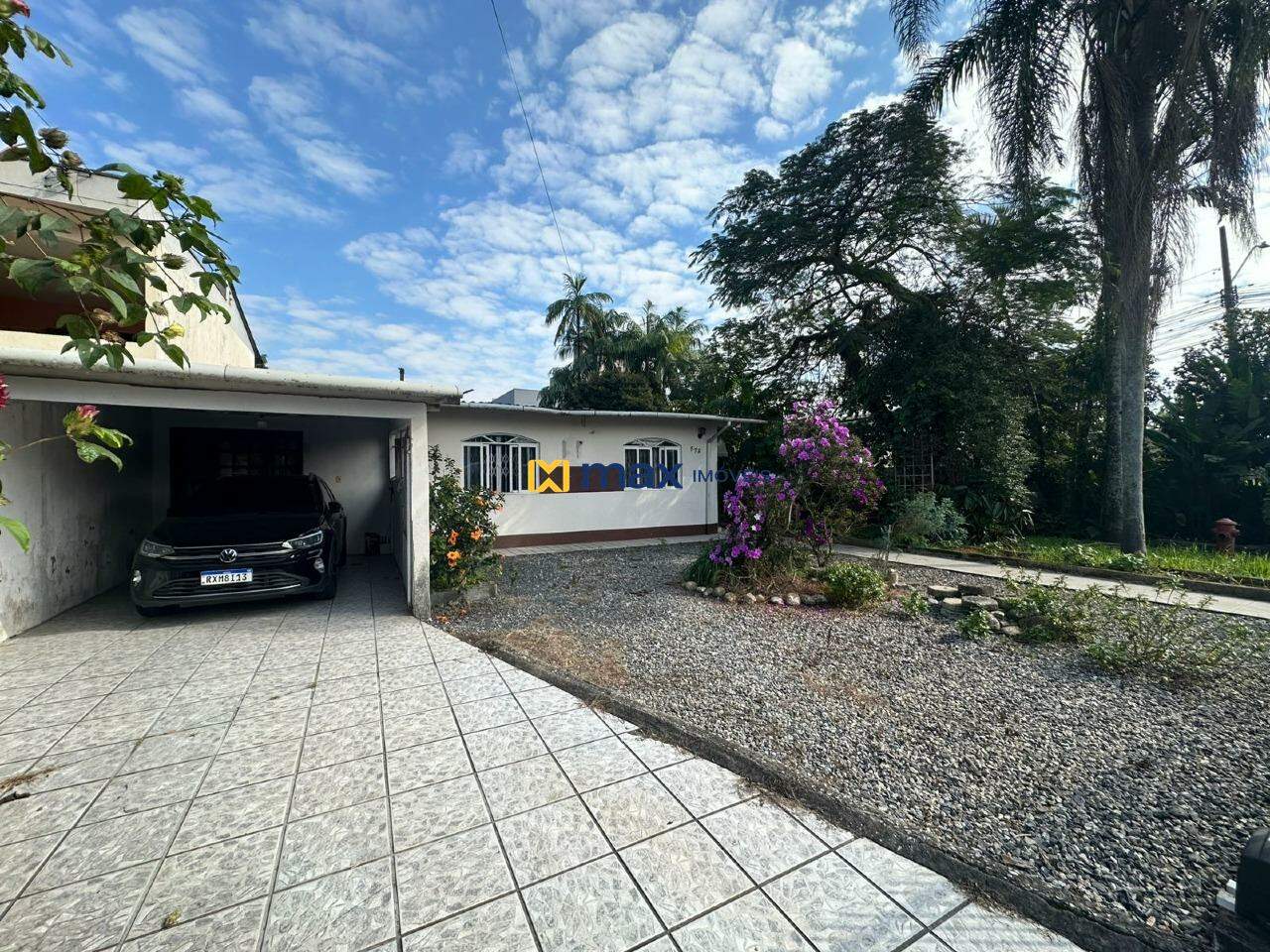 Terreno à venda no Cordeiros: Terreno