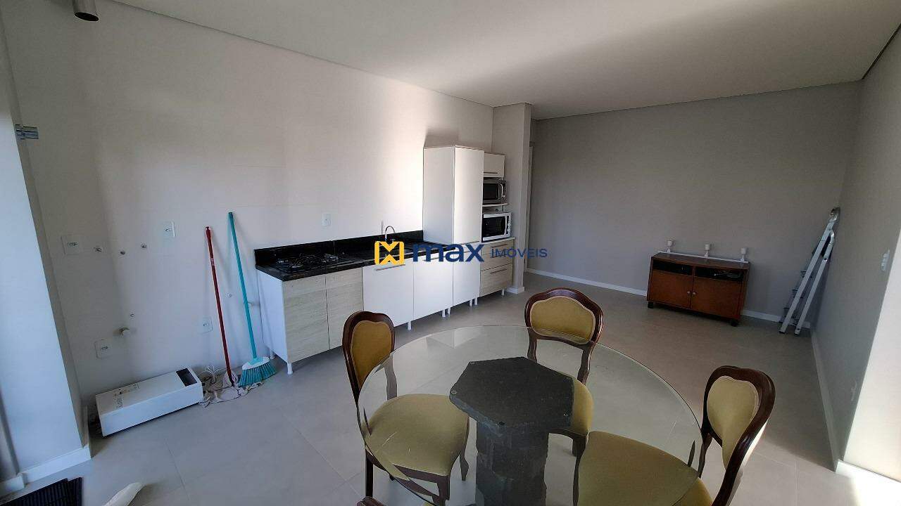 Apartamento para aluguel no Dom Bosco: Sala de Estar e Jantar/ Cozinha