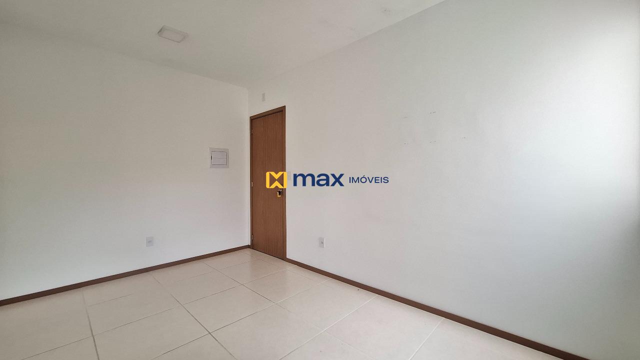 Apartamento à venda no Itaipava: Living integrado