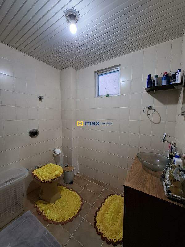 Apartamento à venda no Centro: Banheiro social
