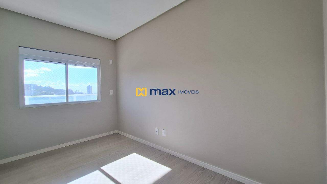 Apartamento à venda no Fazenda: Dormitório