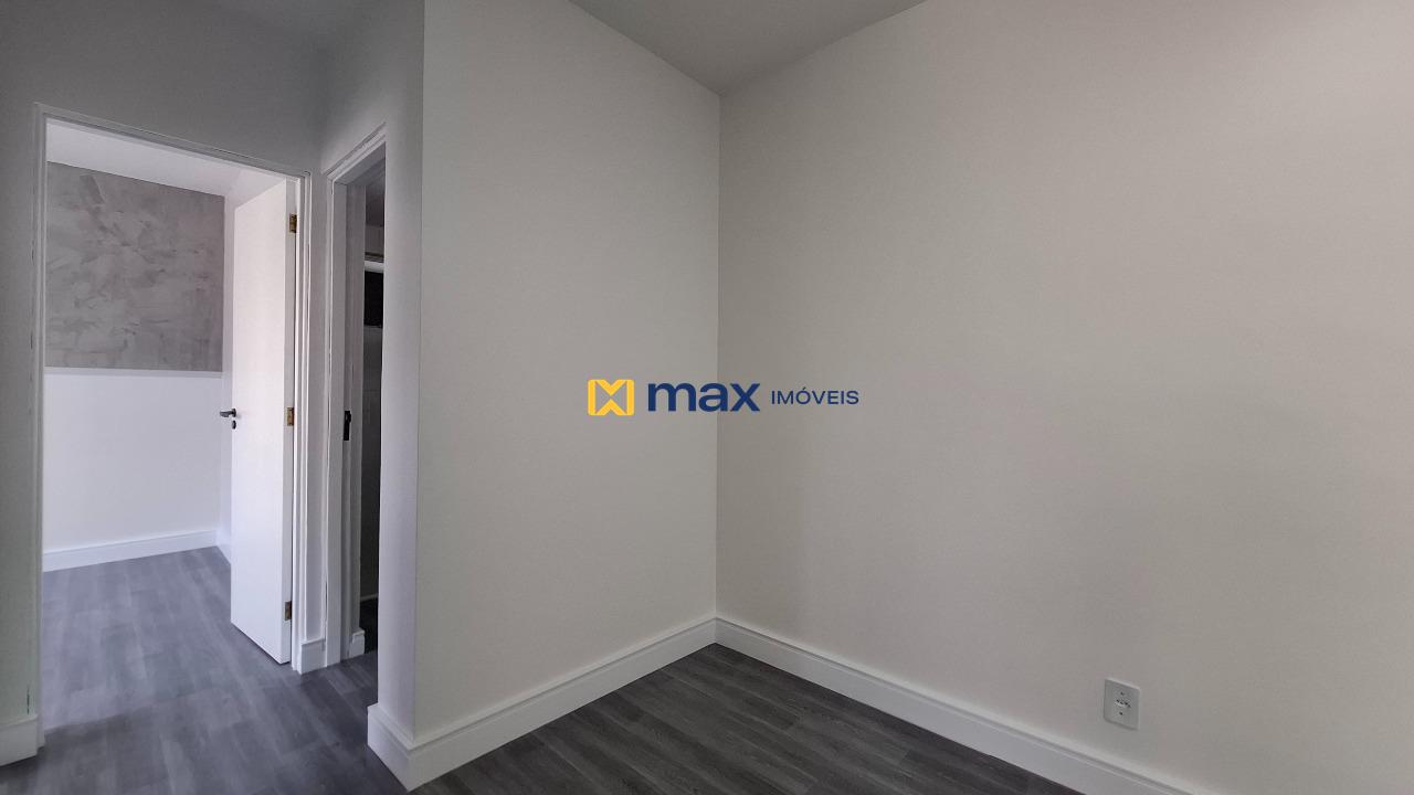 Apartamento à venda no Espinheiros: Living integrado