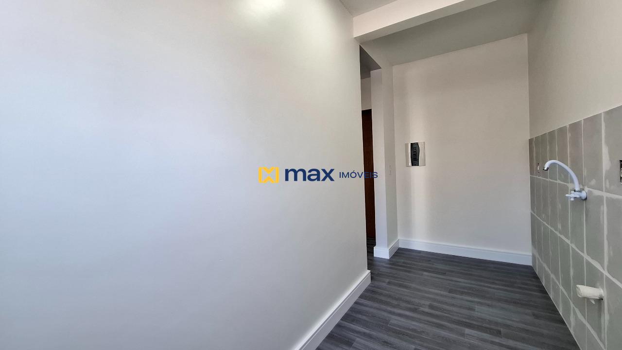 Apartamento à venda no Espinheiros: Cozinha