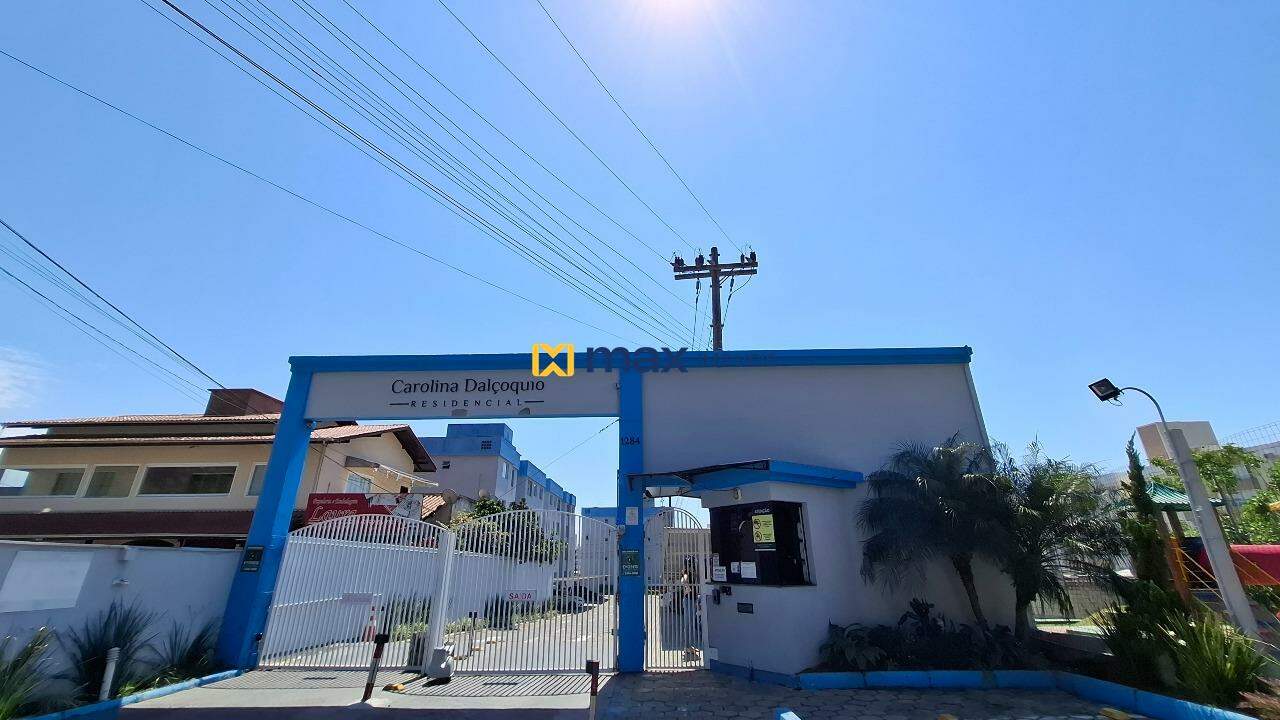 Apartamento à venda no Espinheiros: Fachada