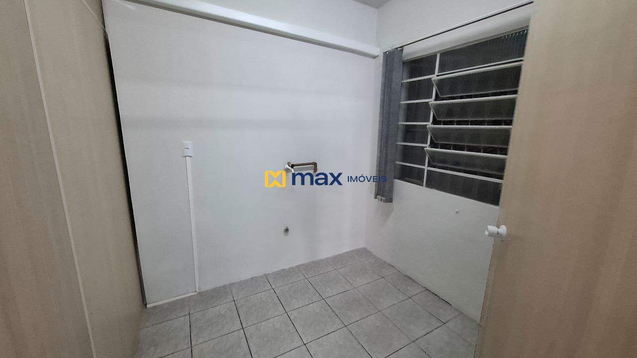 Sala para aluguel no Centro: Copa