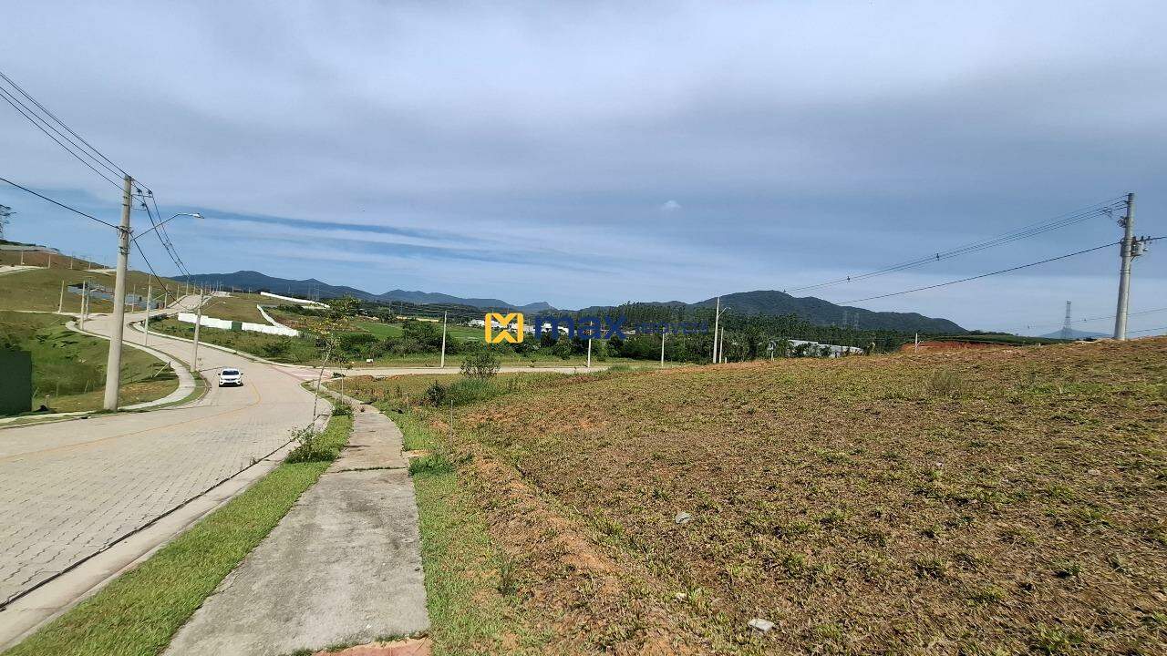 Terreno em condomínio à venda no Rio do Meio: Terreno