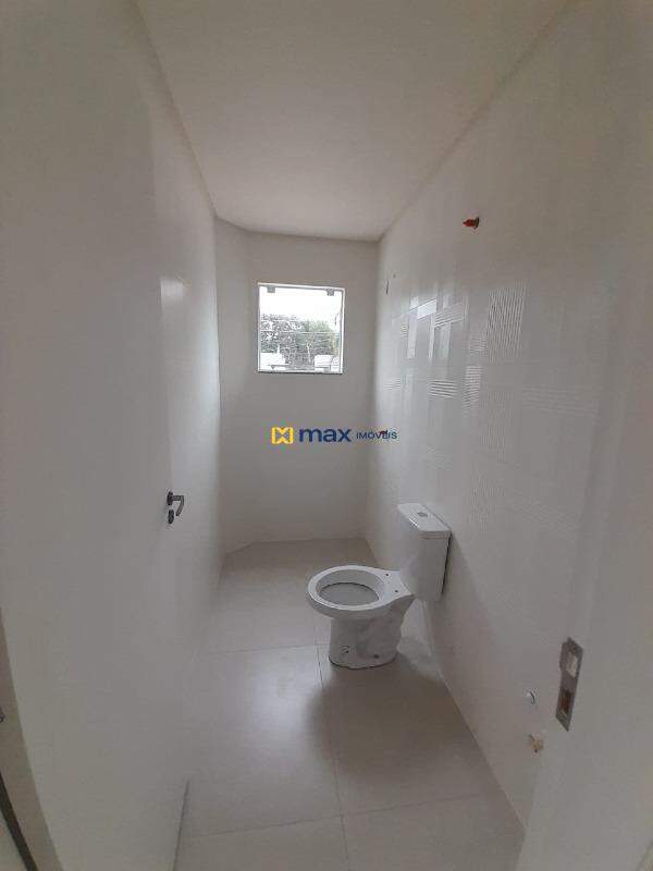Apartamento à venda no Meia Praia: 