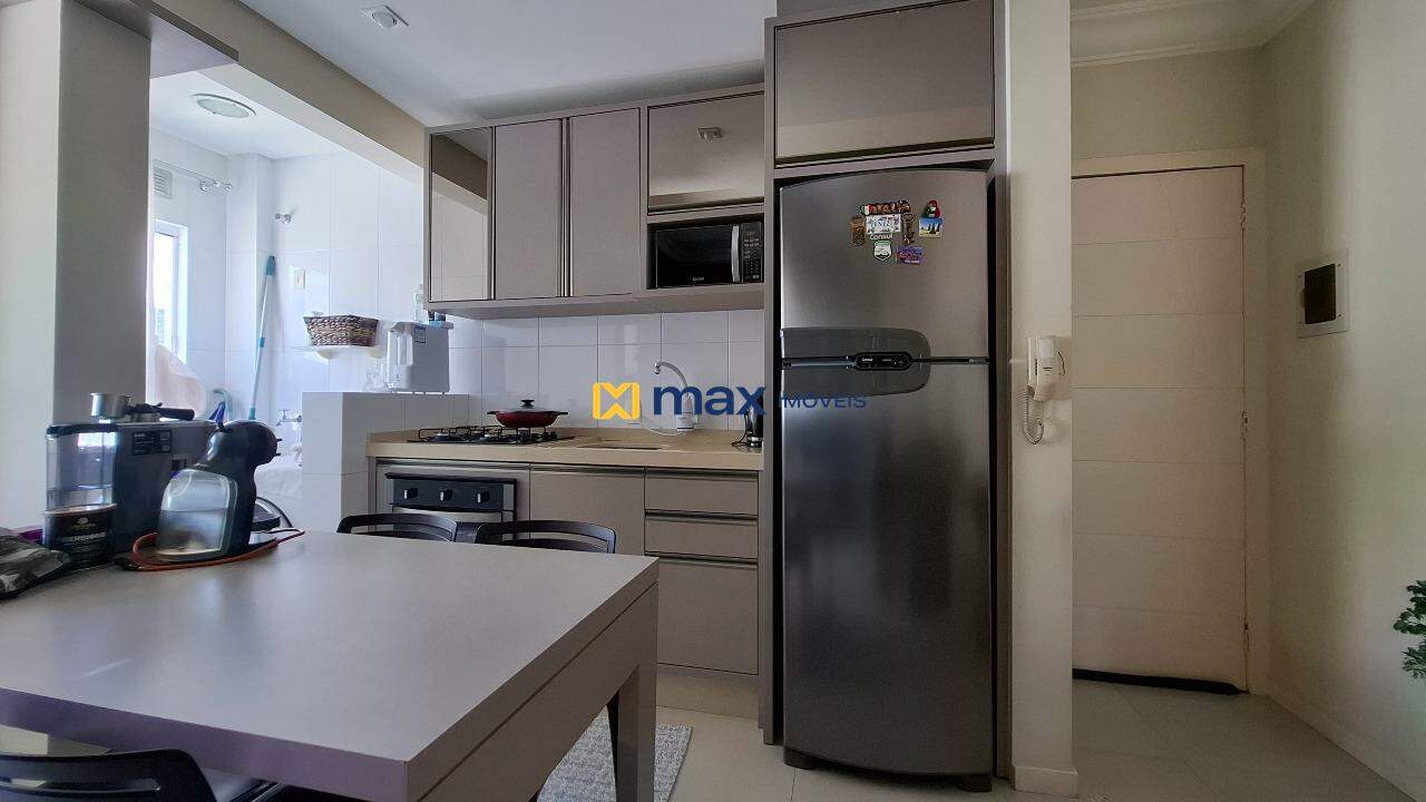Apartamento à venda no Fazendinha: Living integrado