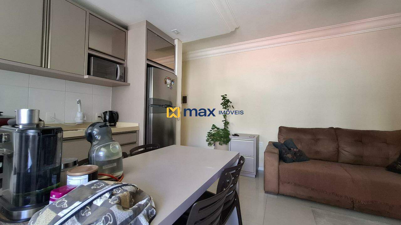 Apartamento à venda no Fazendinha: Living integrado