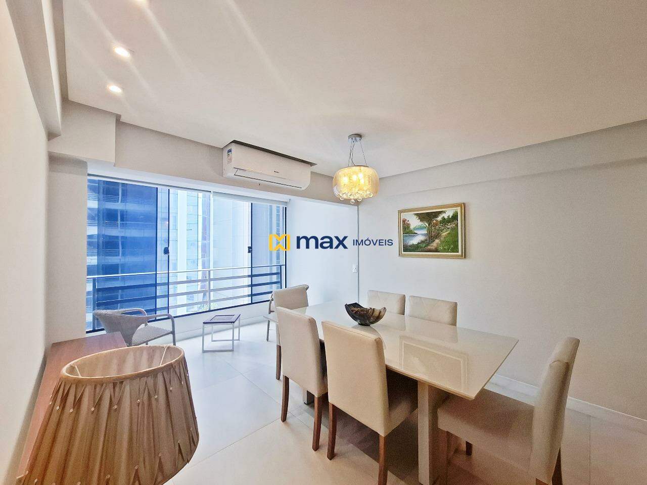 Apartamento para aluguel no Centro: Sala