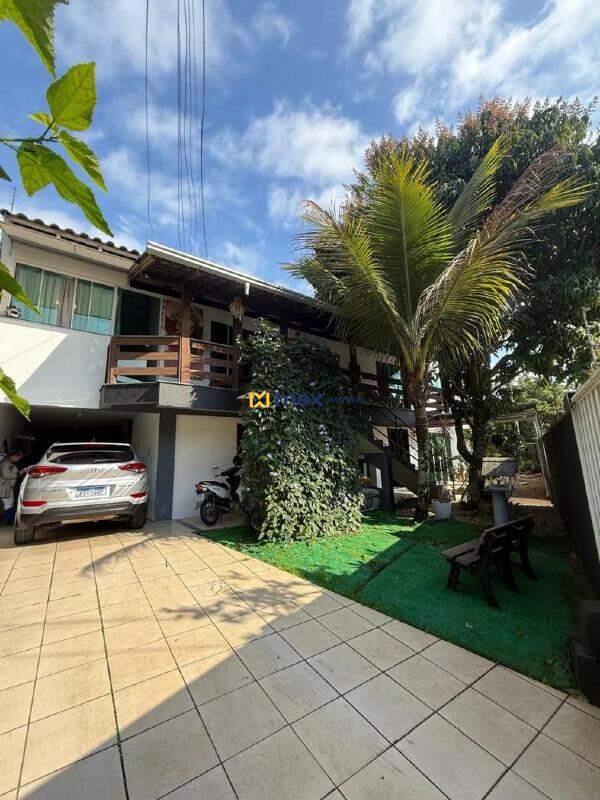 Casa Comercial para aluguel no Praia dos Amores: 