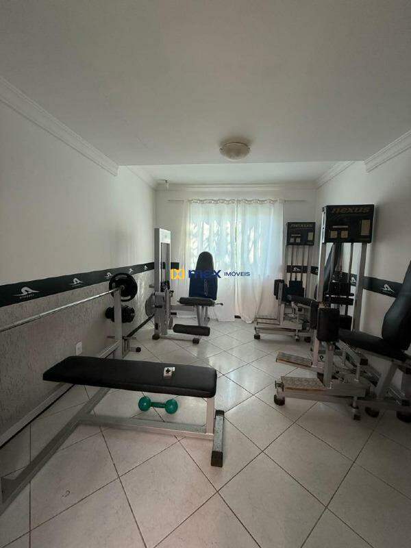 Casa Comercial para aluguel no Praia dos Amores: 