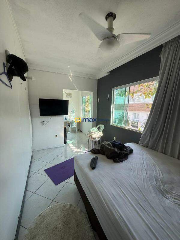 Casa Comercial para aluguel no Praia dos Amores: 