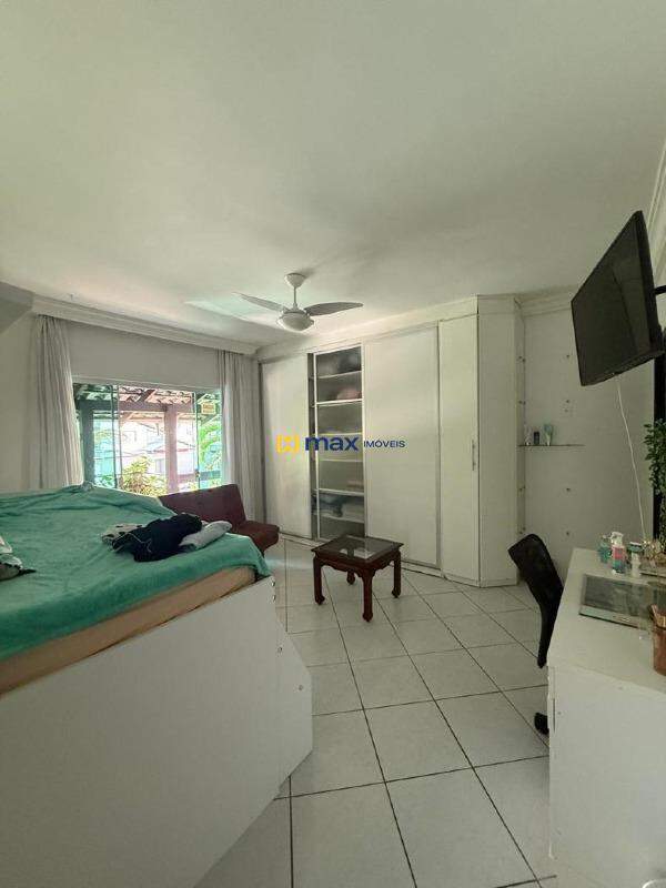 Casa Comercial para aluguel no Praia dos Amores: 