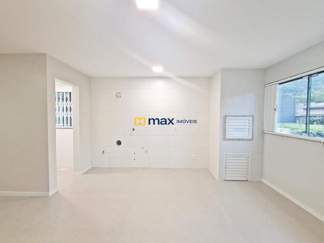 Apartamento para aluguel no Nova Esperança: Cozinha Americana Com Churrasqueira