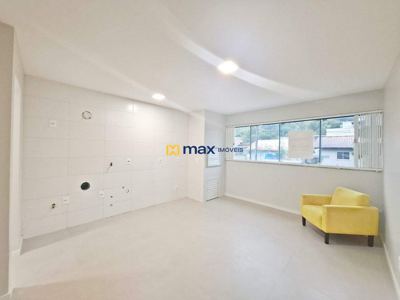 Apartamento para aluguel no Nova Esperança: Sala com Cozinha Americana