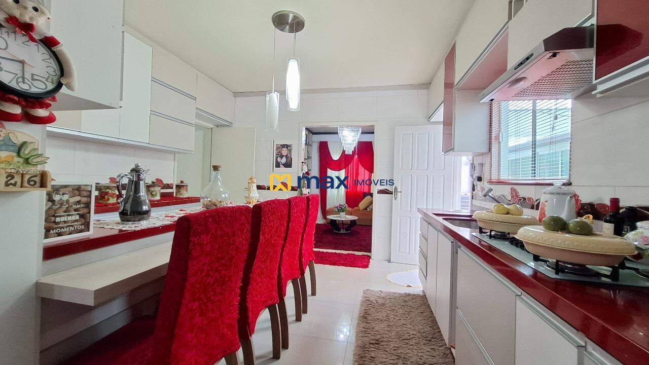 Casa à venda no Cordeiros: Cozinha