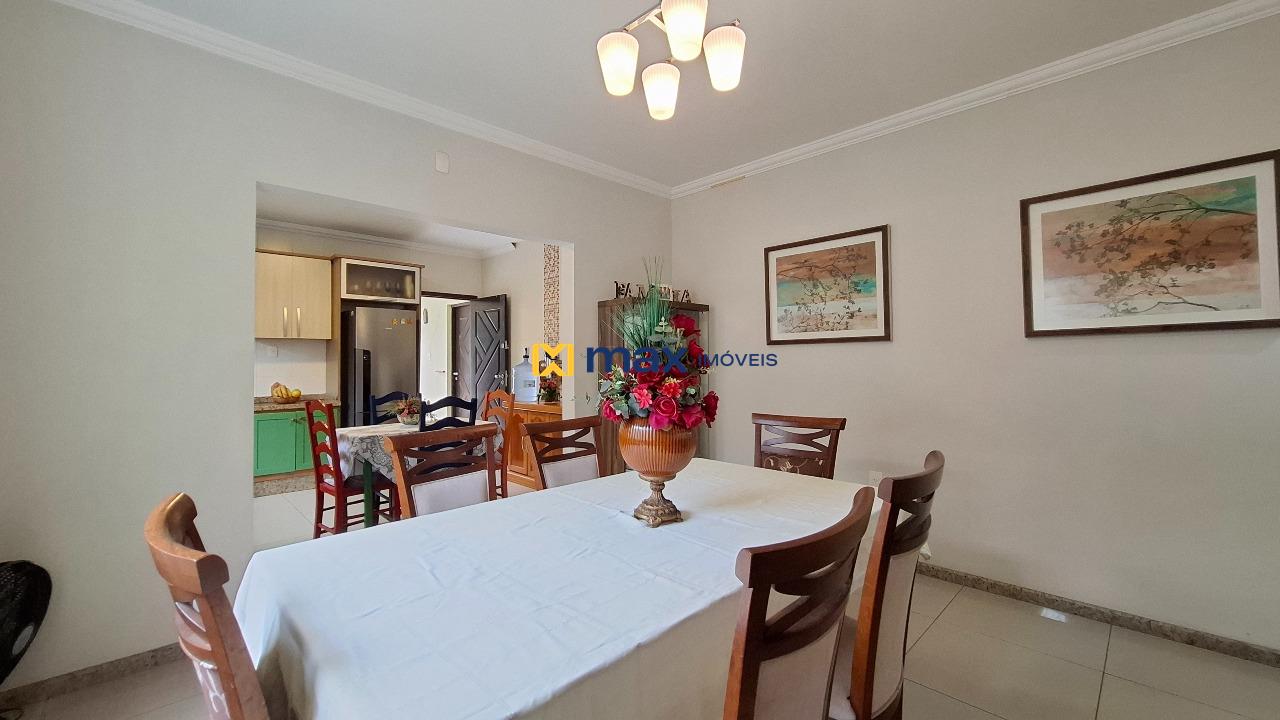 Casa à venda no Cordeiros: Sala de jantar