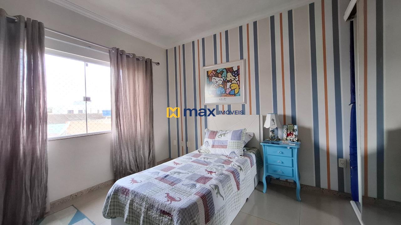 Casa à venda no Cordeiros: Dormitório