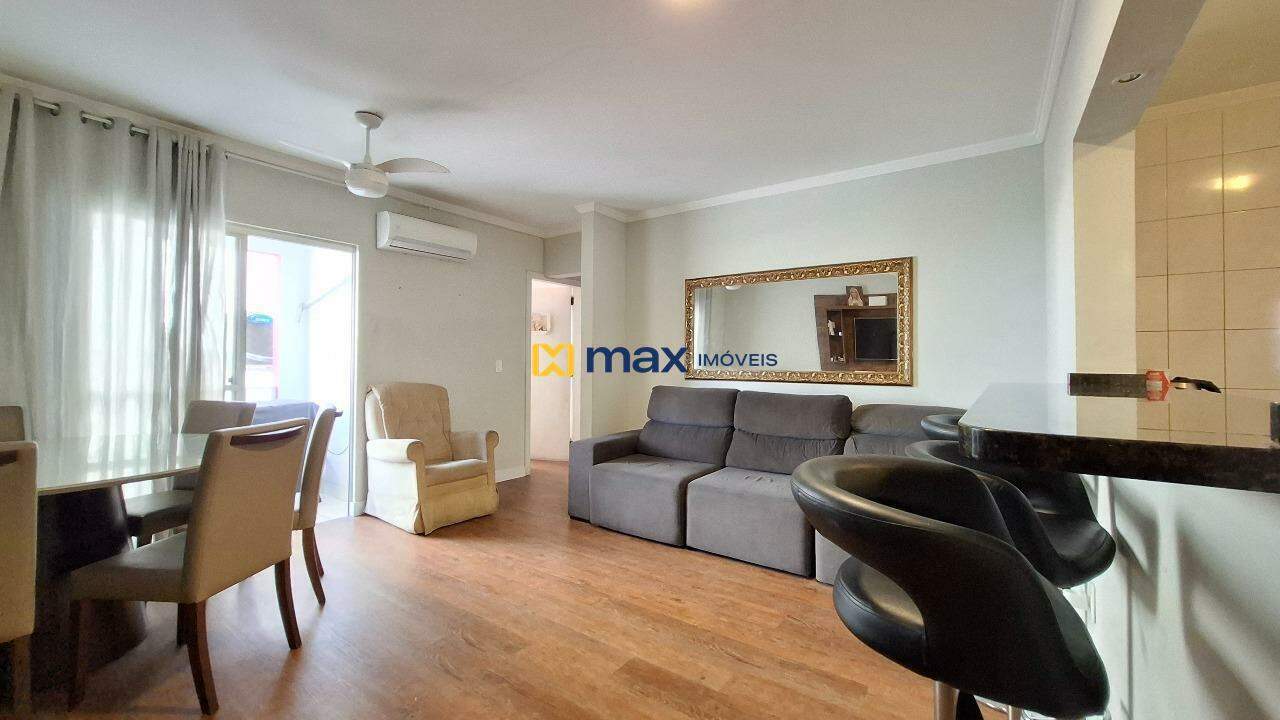 Apartamento à venda no Centro: Living integrado