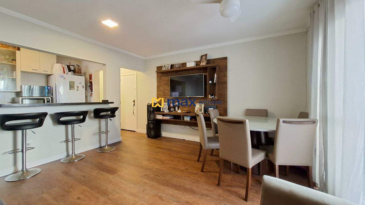Apartamento à venda no Centro: Living integrado