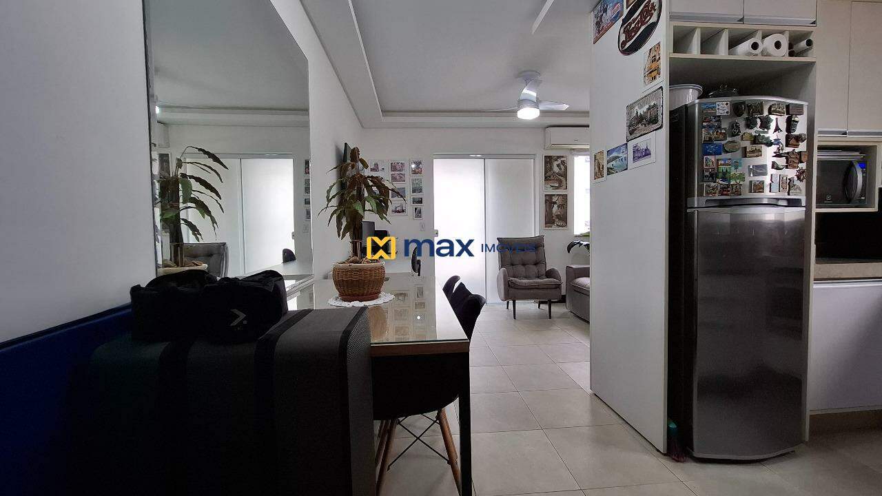 Apartamento para aluguel no Centro: Living integrado