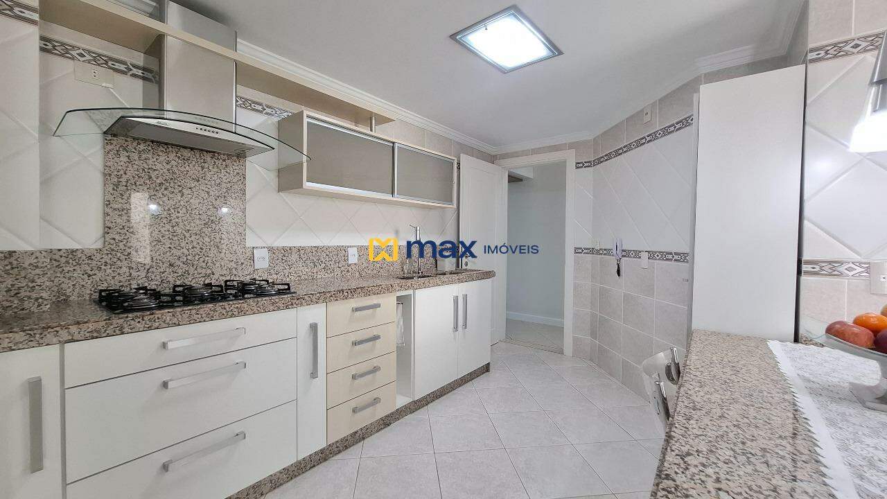 Apartamento à venda no Fazenda: Cozinha