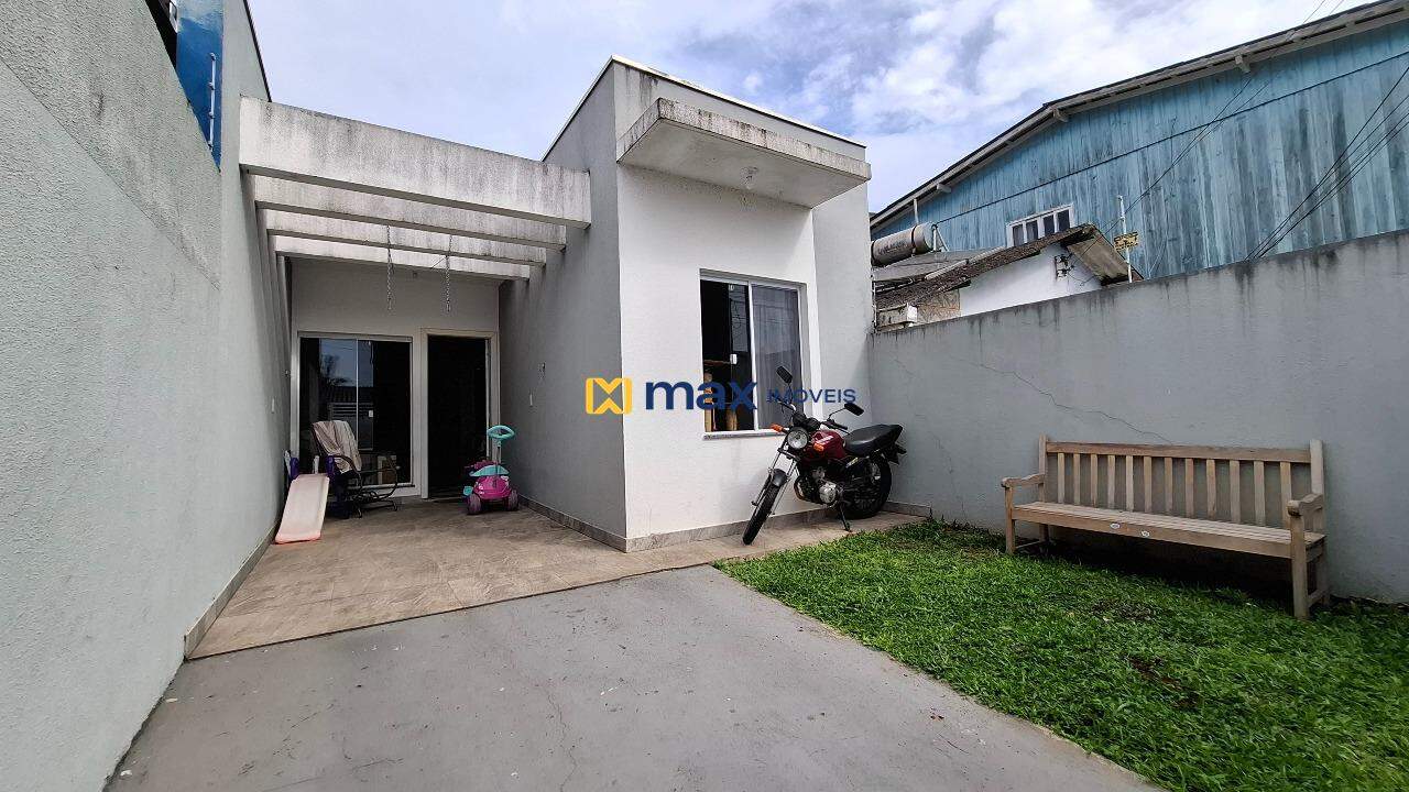 Casa à venda no Cidade Nova: Entrada