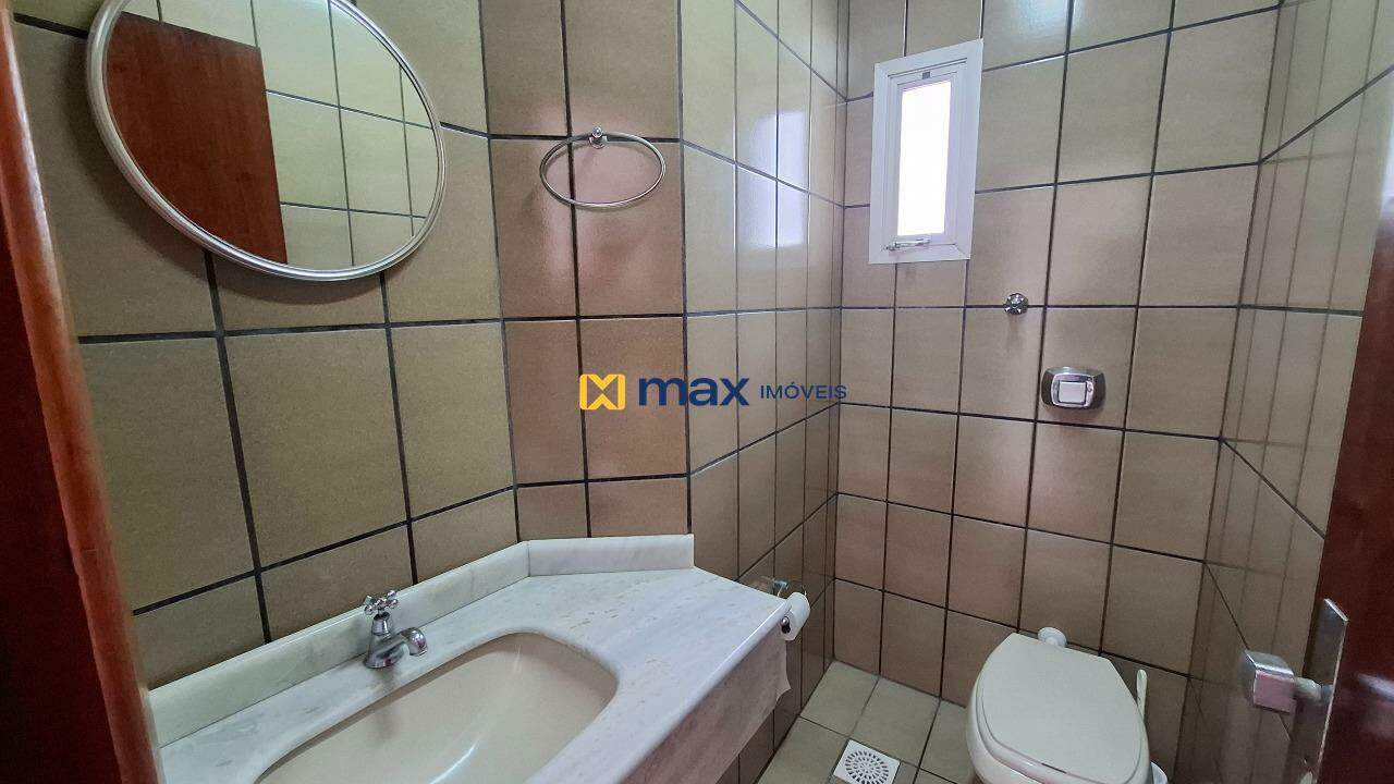 Apartamento à venda no São João: Lavabo