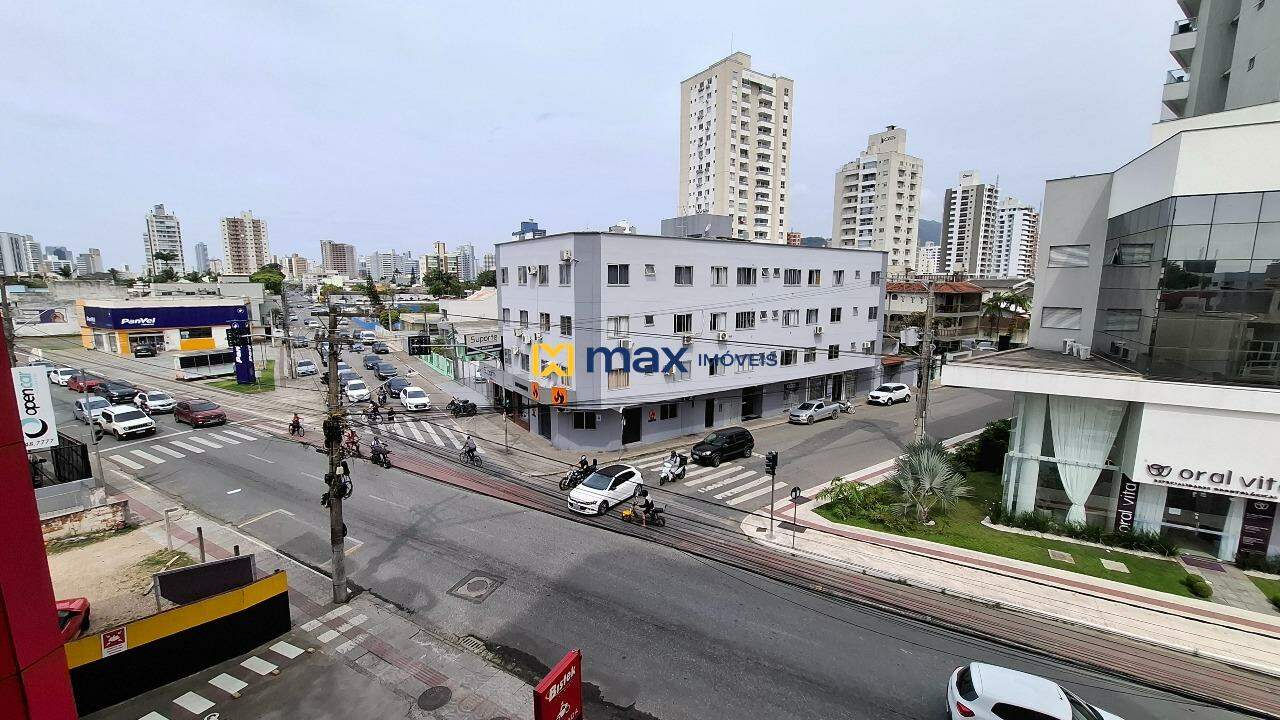 Apartamento à venda no São João: Vista Sacada Sala de Estar e Jantar