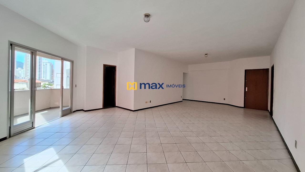 Apartamento à venda no São João: Living integrado