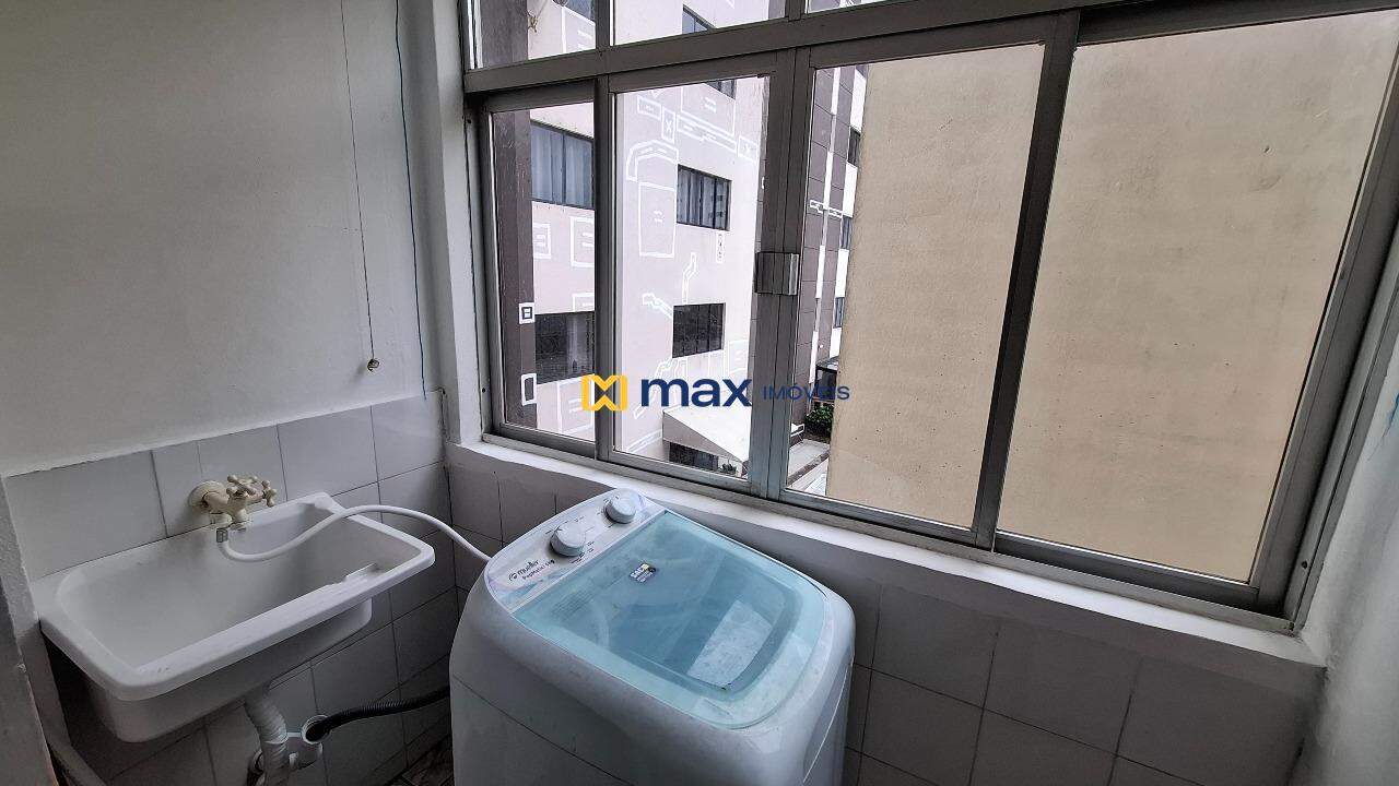 Apartamento para aluguel no Centro: Lavanderia