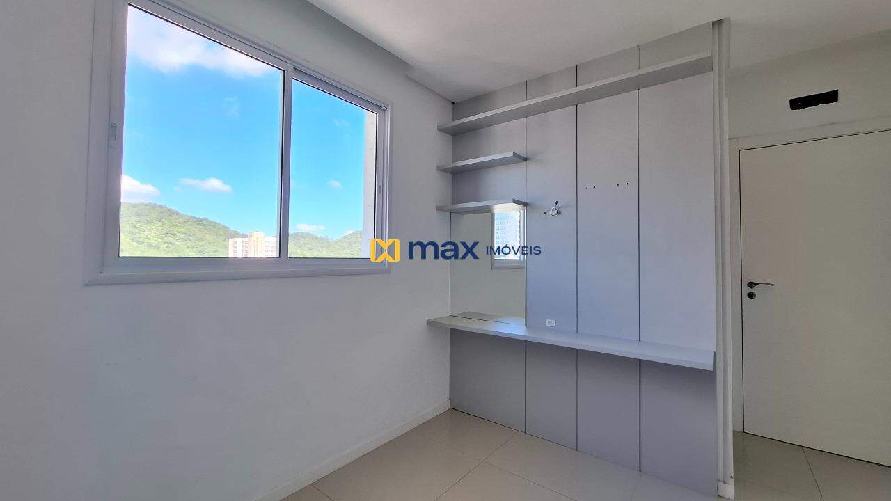 Apartamento à venda no Fazenda: Suíte 1