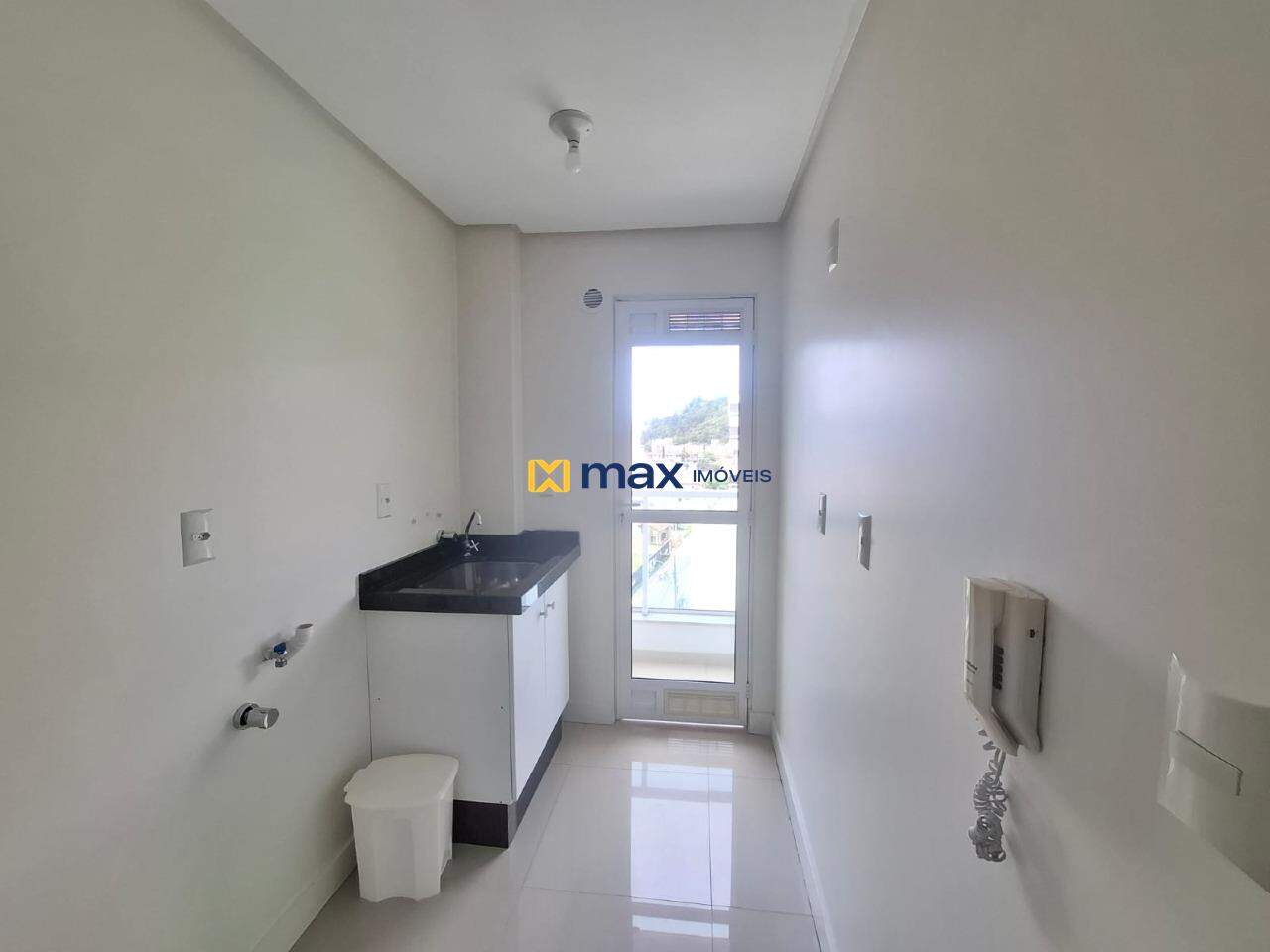 Apartamento para aluguel no Centro: Lavanderia