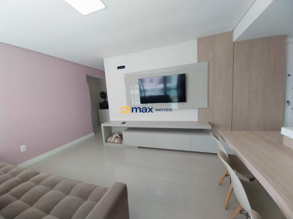 Apartamento à venda no Ressacada: Sala de estar/jantar