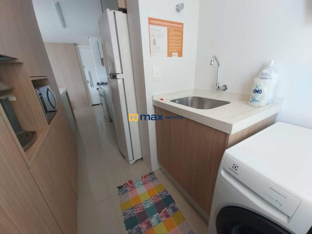 Apartamento à venda no Ressacada: Área de serviço