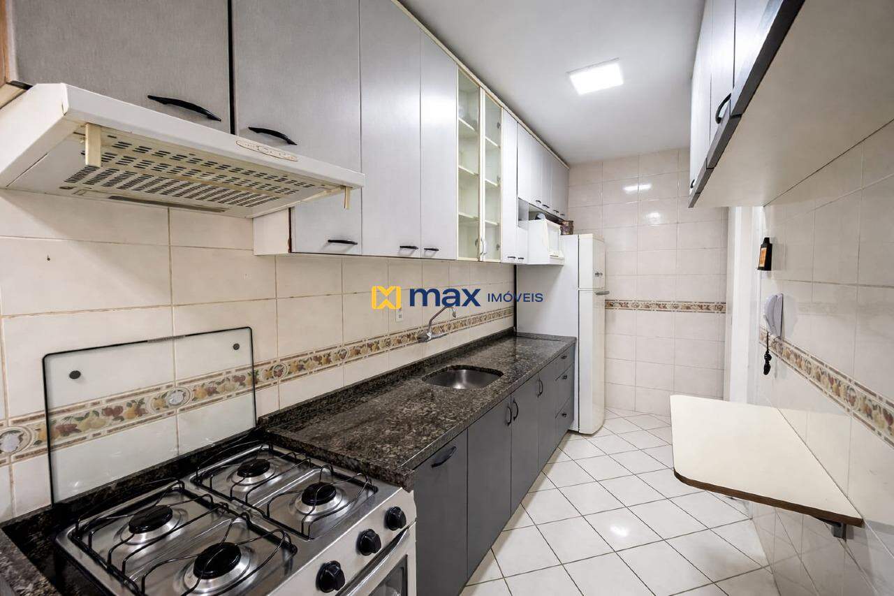 Apartamento para aluguel no Centro: 