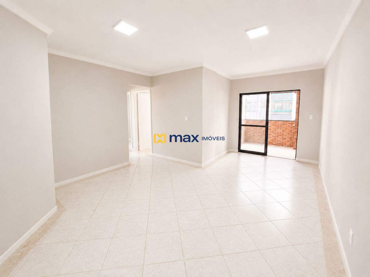 Apartamento para aluguel no Centro: 