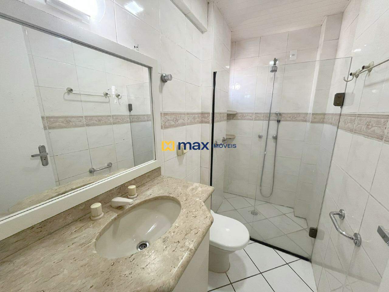 Apartamento para aluguel no Centro: 