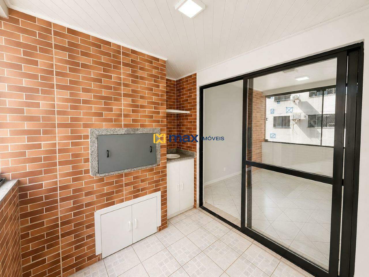 Apartamento para aluguel no Centro: 