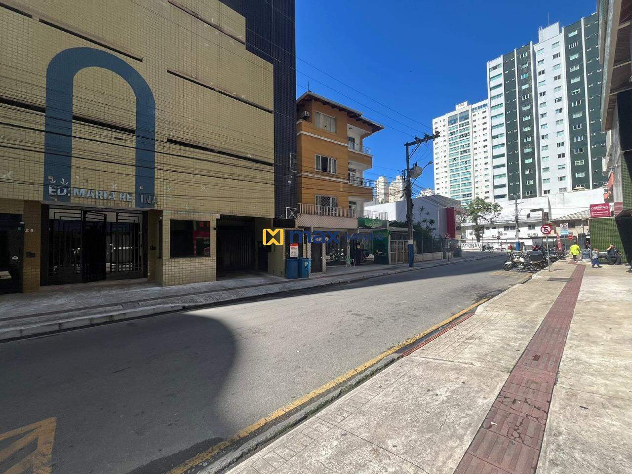 Apartamento para aluguel no Centro: 