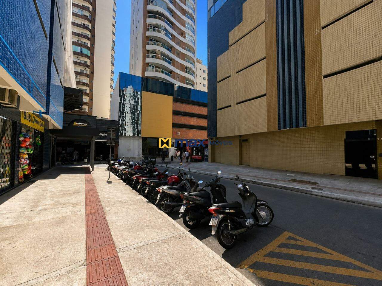 Apartamento para aluguel no Centro: 