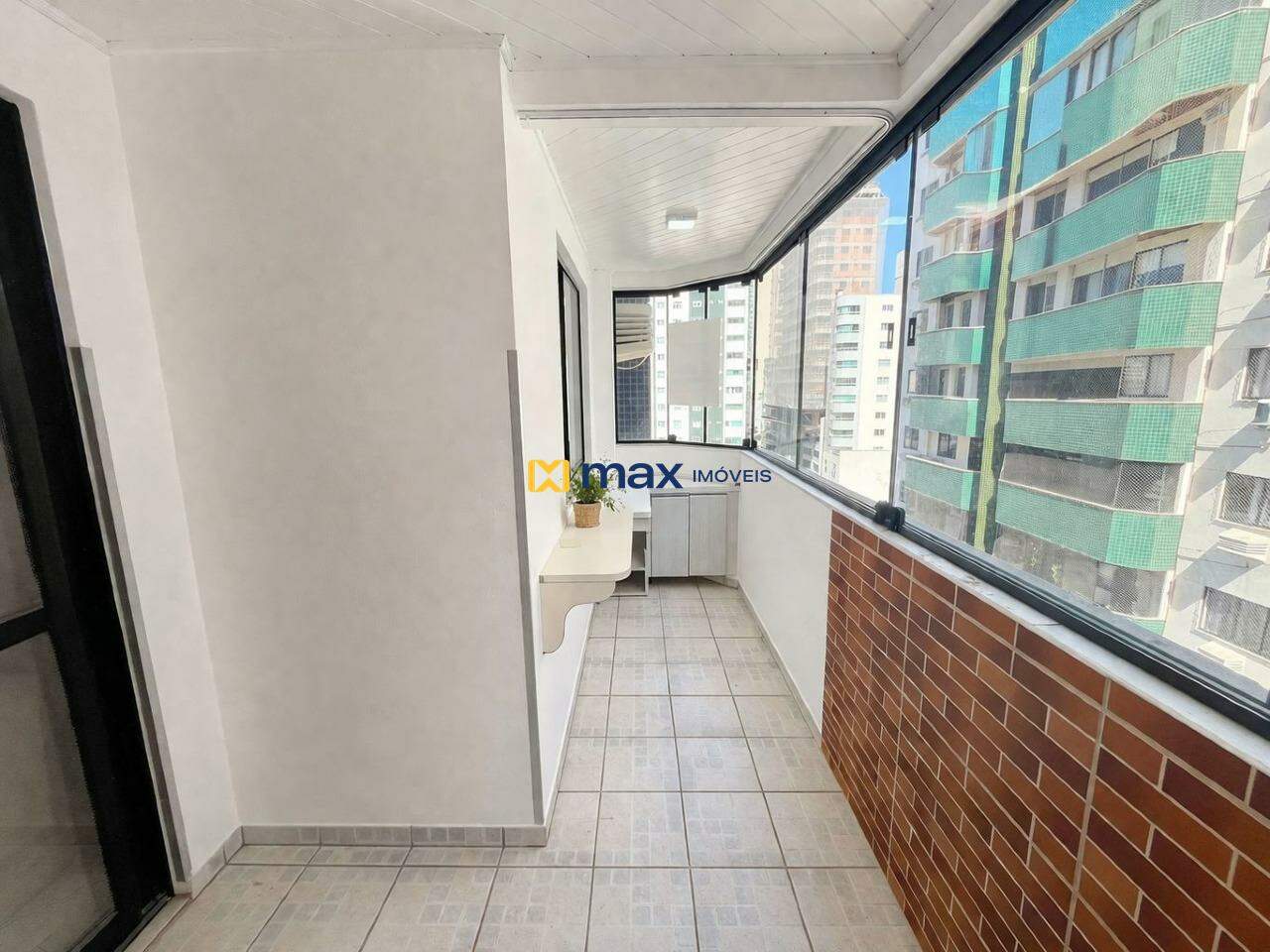 Apartamento para aluguel no Centro: 