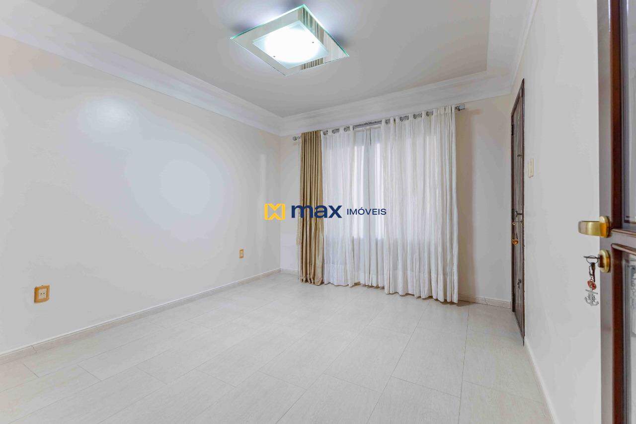 Casa à venda no Dom Bosco: Sala 2